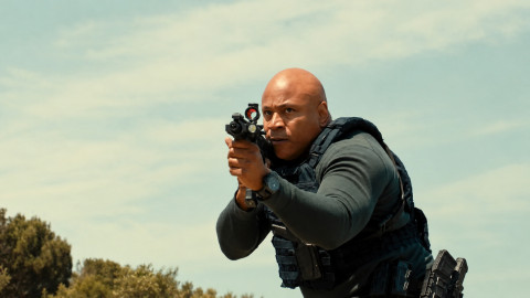 40+ Minuten backdrop